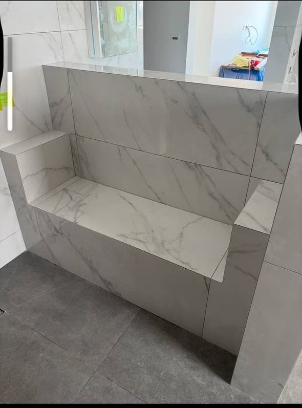 1200x600 Shower seat feature